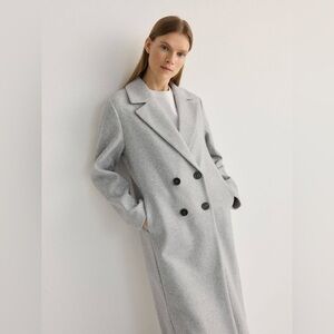 ✅Sold✅ Reserved Women’s Double-Breasted Wool Coat – Size 36 (US 6 / S-M)